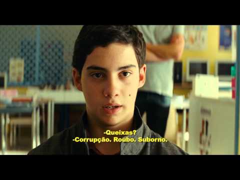 A Família - Trailer Oficial (legendado)