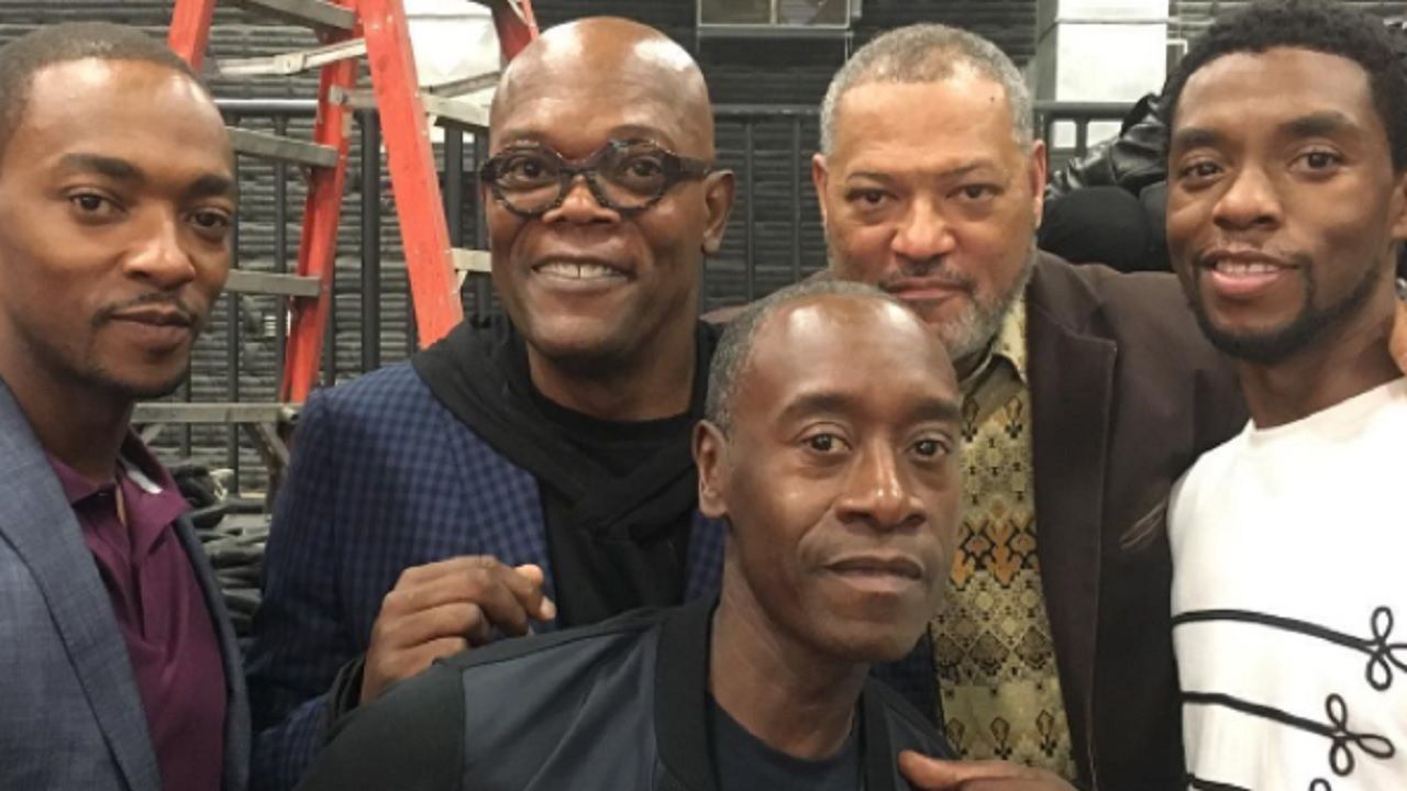 Chadwick Boseman, Samuel L. Jackson e todo elenco masculino negro de Vingadores